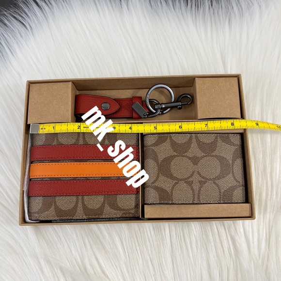COACH Men’s 3 in 1 Wallet Credit Card Case Keychain Gift Set - Picture 11 of 14